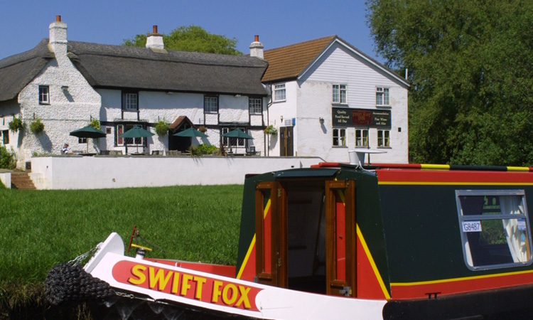 Moor up for lunch riverside pub