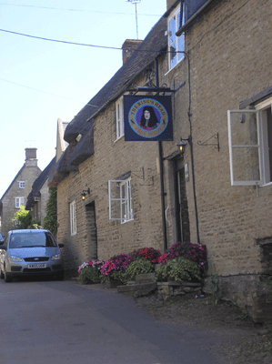 kings head hotel wadenhoe