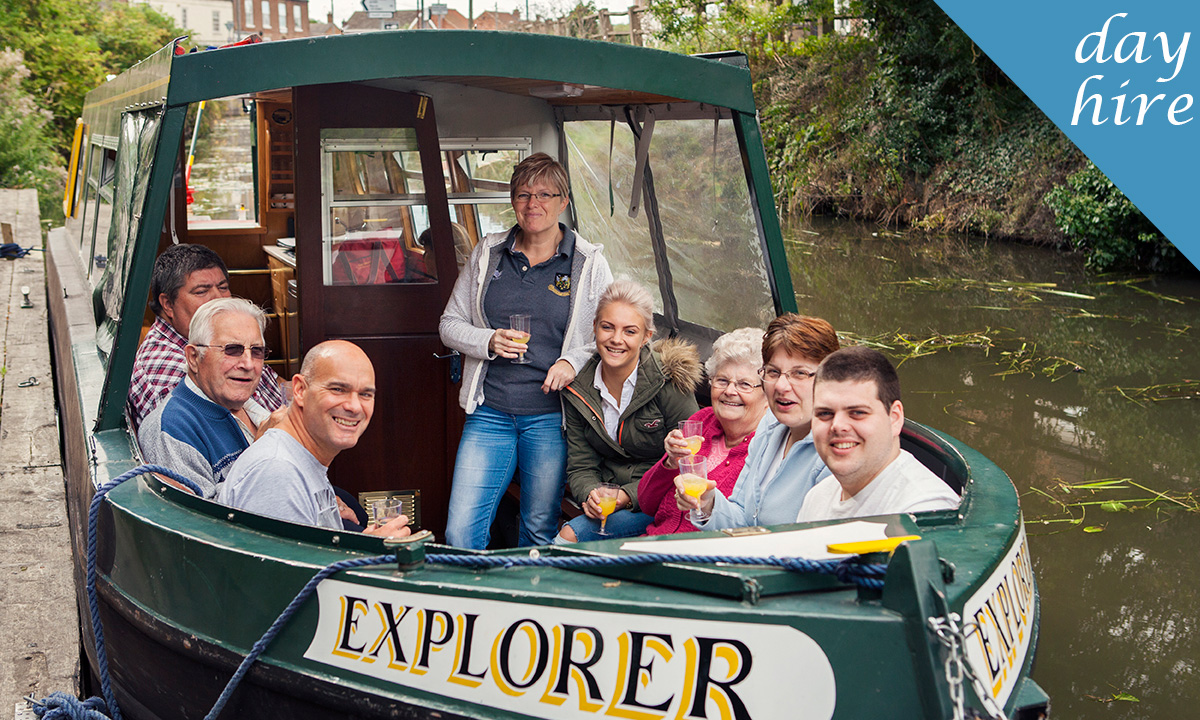dayboathirenearelycambridge3 Fox Narrowboats