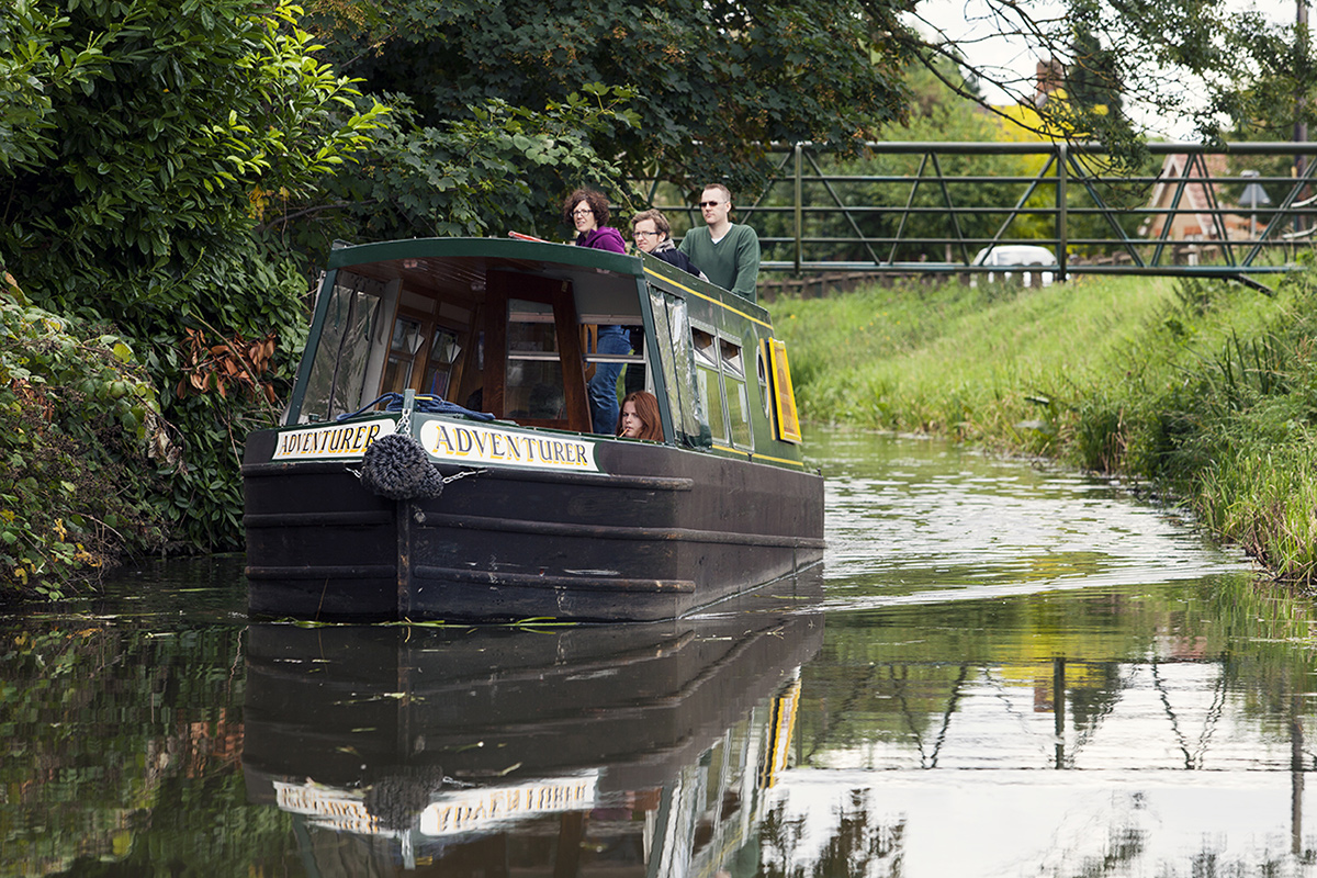 book early narrowboat hire