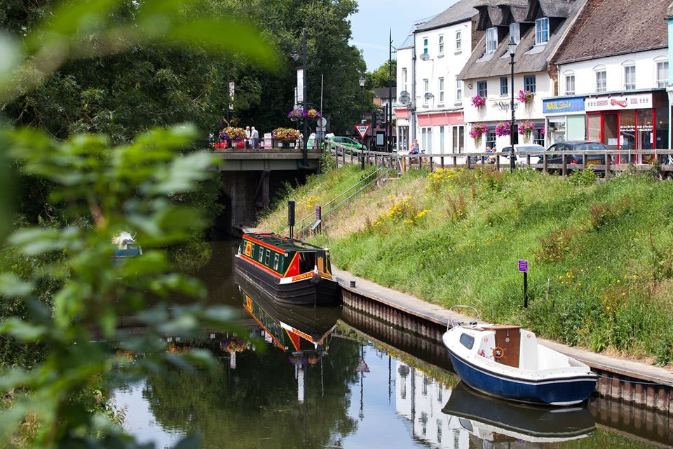 narrowboat on fens