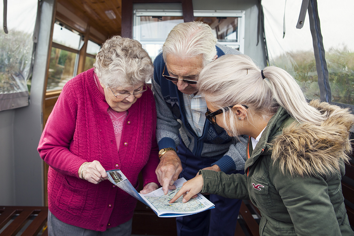 day boat hire fox narrowboats