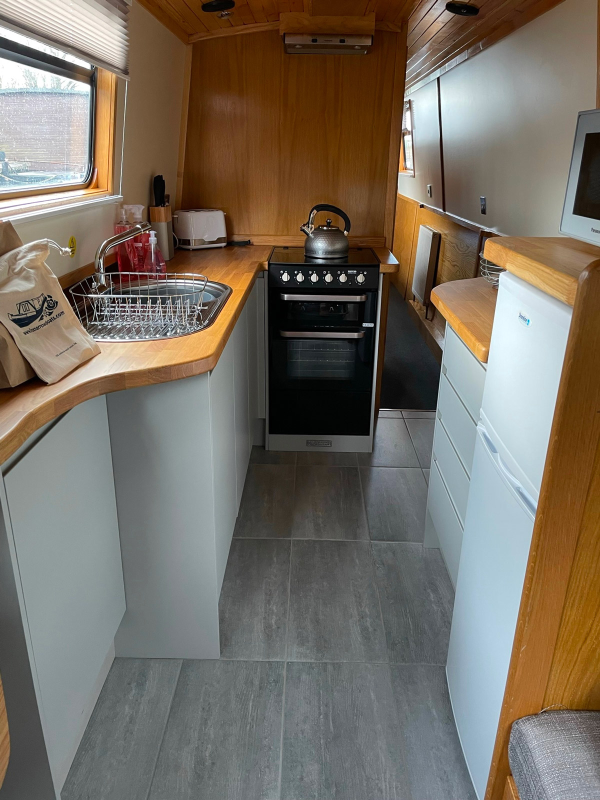 galley fox narrowboat kitchen stove sink