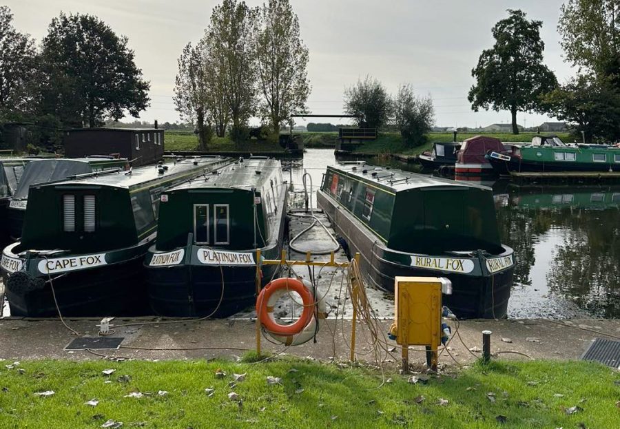 Fox Narrowboats How to Make a Narrowboat Holiday Your Best Holiday Ever