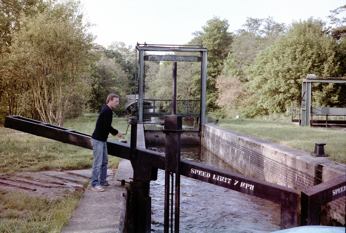 John Revell Lilford lock Nene 24 May 1984
