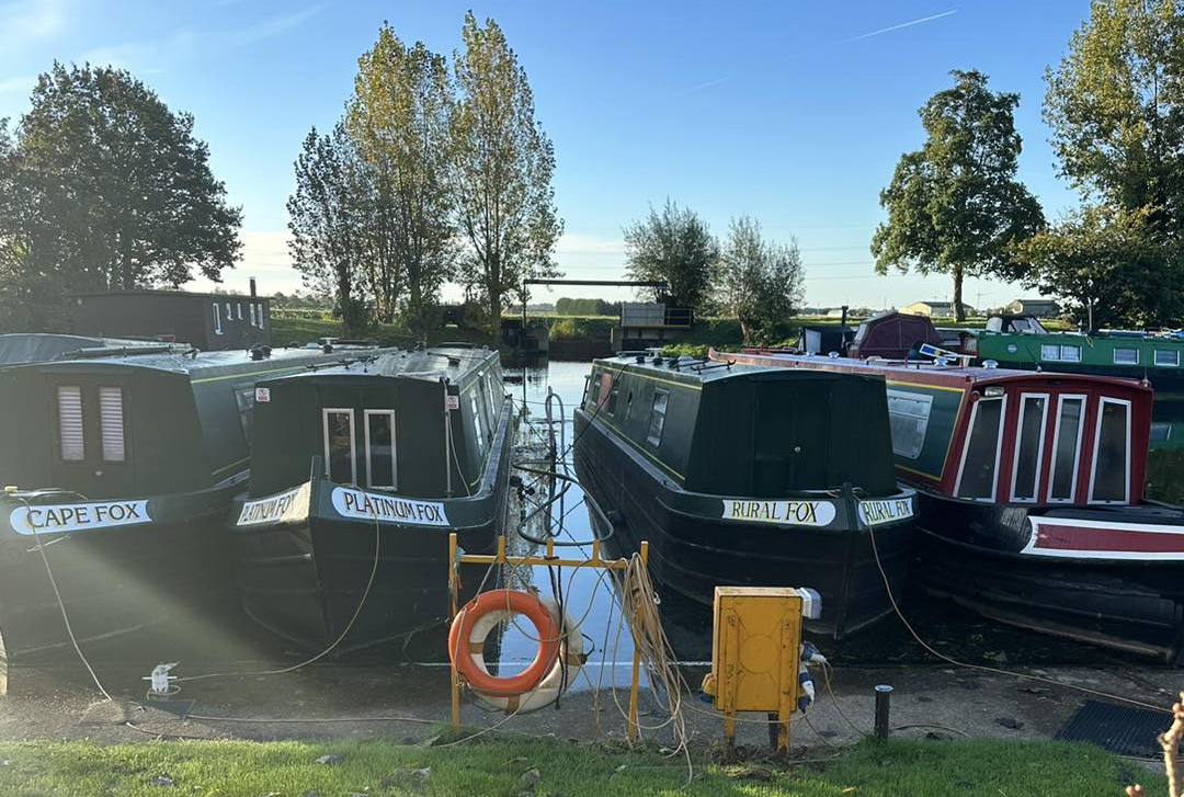 narrow boat hire cambridge fox