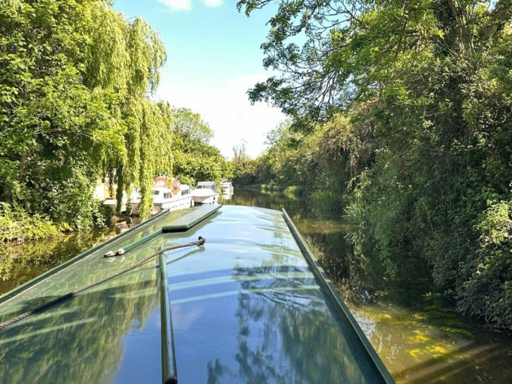 fox narrowboat day boat hire explorer