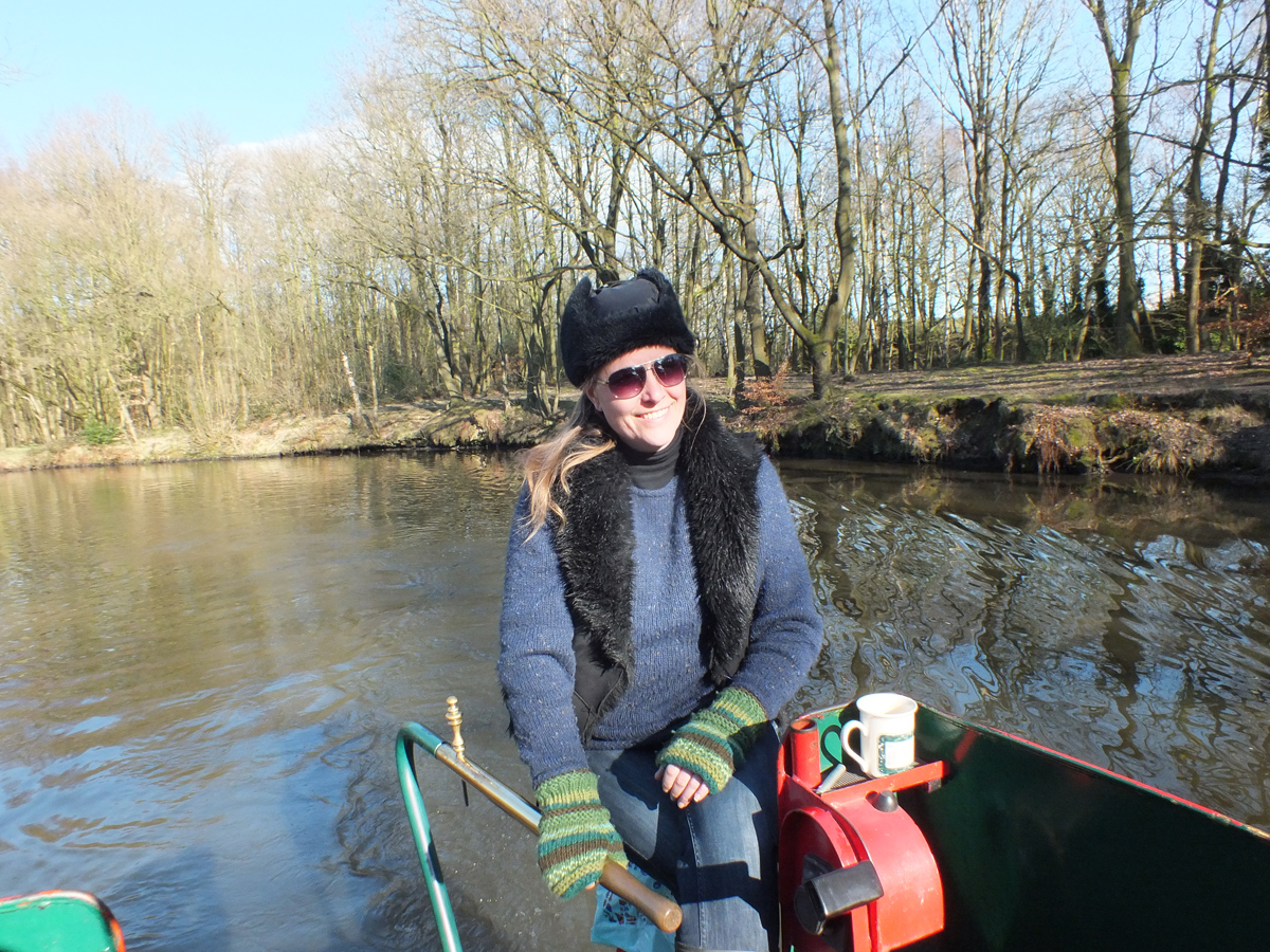alice elgie living on a narrowboat