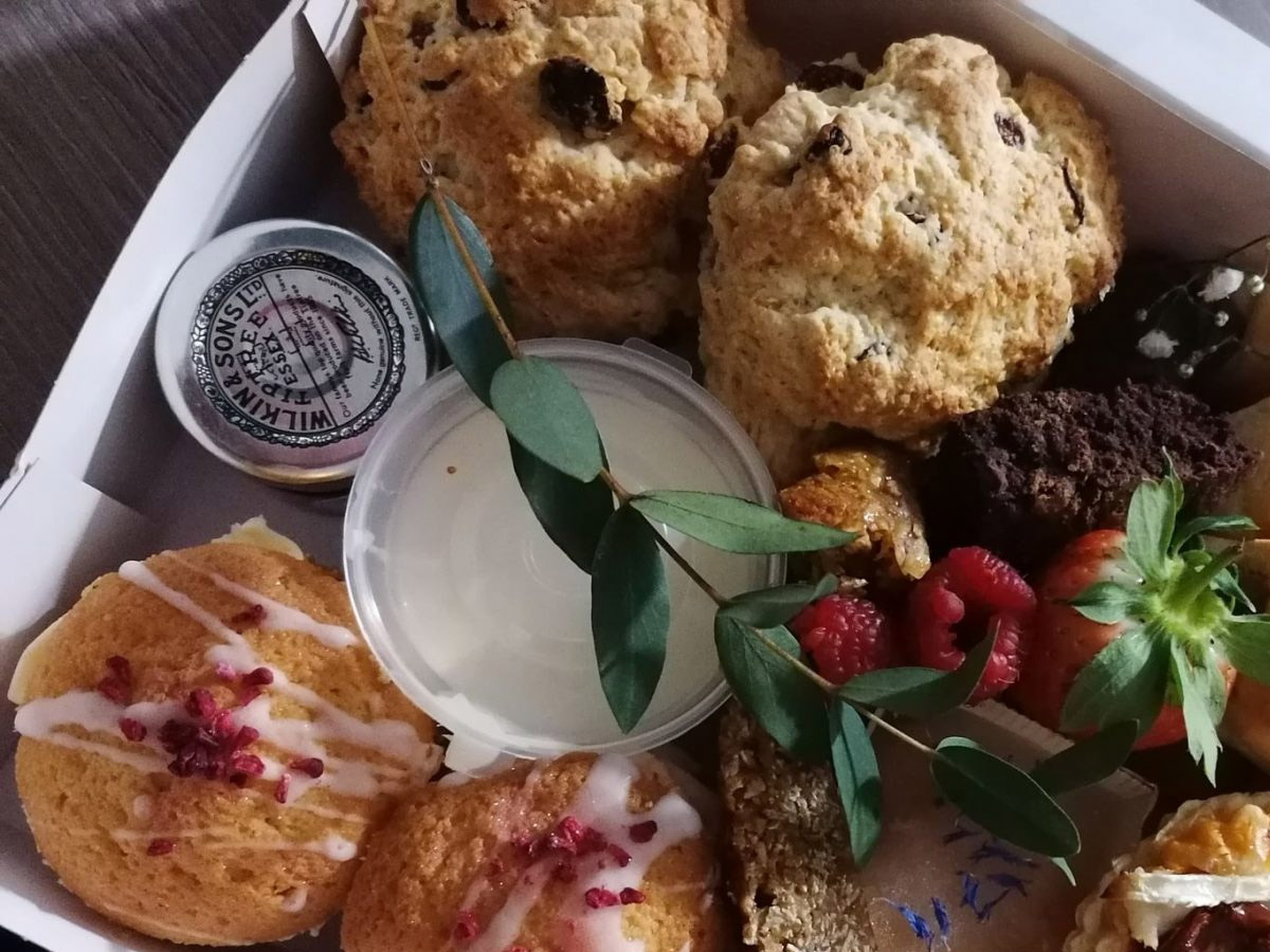 glam grazing afternoon cream tea box